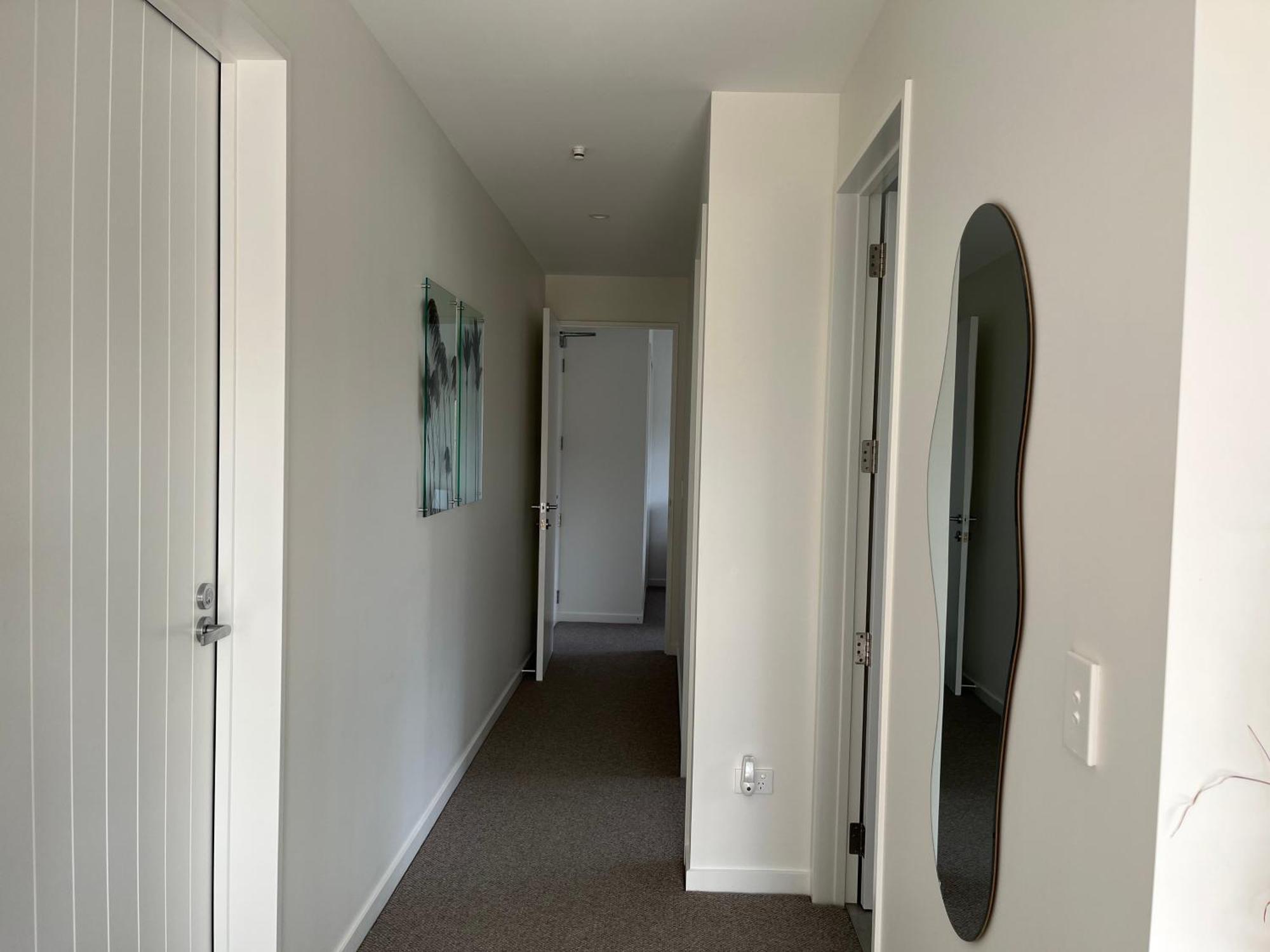 Lake Views - New Apartment With Room To Relax Wanaka Exteriör bild